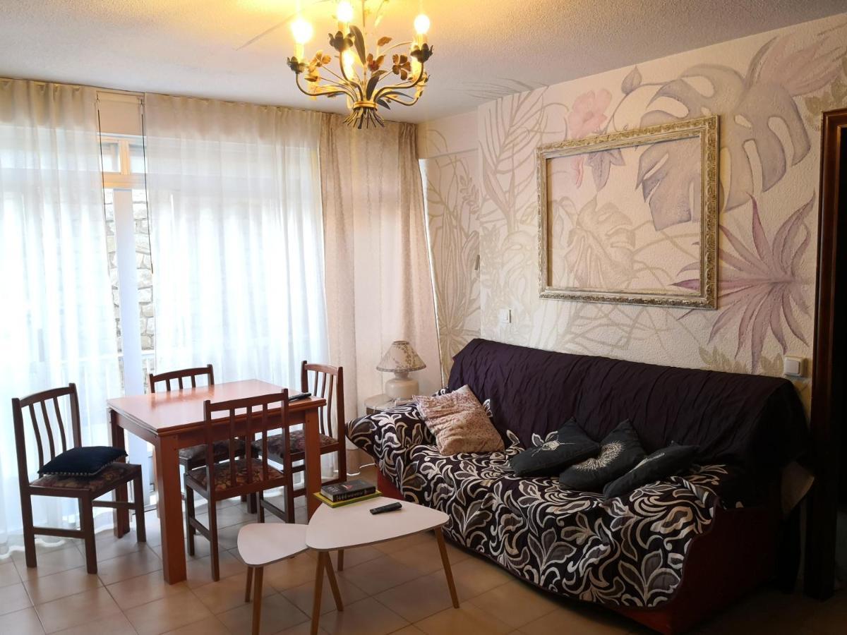 Apartamentos "Mariposa" ベニドルム エクステリア 写真
